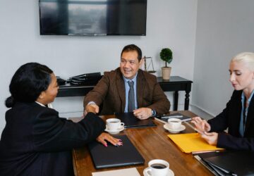 pexels-sora-shimazaki-5668510 (1)